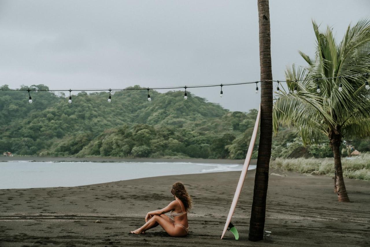 Sansara Surf Yoga & Resort Cambutal Exteriör bild